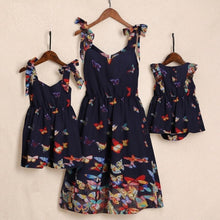 Load image into Gallery viewer, family look butterflies mother daughter dresses mommy and me clothes mom mum mama and baby girls matching dress family outfits